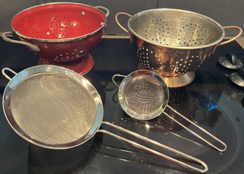 Colanders / Strainers - 4 Pcs