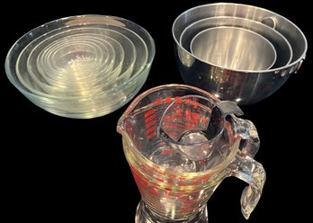 Mixing Bowl Sets & Glass Measuring Cups