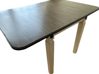 Vintage Drop-leaf Table. Extended Dimensions: 50x36x30.5H
