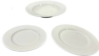 Mikasa Maxima Dinner Plates, Super Strong Fine China - Largest 10.5', 4 Boxes With 3 Plates In Each (12 Total)