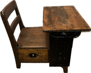 Sturdy Wooden School Desk With Drawer- 24x18x24