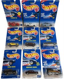 Collectible Hot Wheels 9 Pcs, 1967 Camaro, Range Rover, Ferrari F40, Porsche 959 And More - 13'