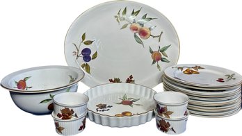 Royal Worcester Fine Porcelain Platter, Cream Brulee Cups, Pie Plate, Salad Plates (11) And Serving Bowl