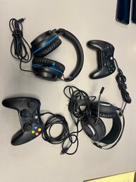 Gaming Headsets & Controllers