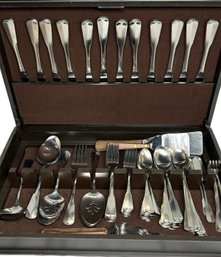 Vintage Onieda Deluxe Stainless Silver Dinner Flatware, The Clyde Cutlery Co. Made In USA - 18'