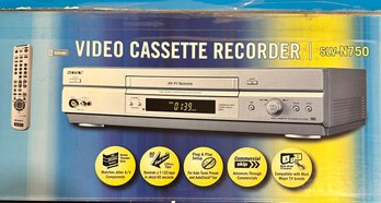 Sony Video Set Recorder SLV-n750 Home Theater Size