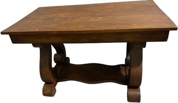 Varnished Wooden Table (45x28.5x26.5)