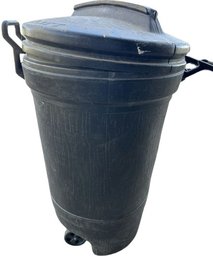 Plastic Can With Lid 36 Tall X 20 Diameter