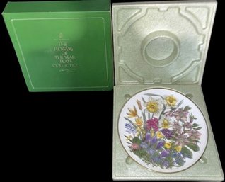 Franklin Porcelain The Flowers Of The Year Plate Collection (1) 10.5 Plate