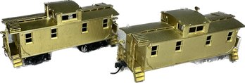 Model Trains  - Pair Of DL&W Wood Caboose Chicago Illinois Midland Type 1 Heavy Duty Truck & 1 These Truck
