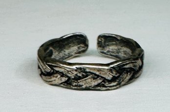 Braided Ring, Appears To Be 925 Silver, 2.03g