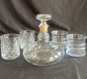 Glass Decanter With 4 Rocks Glasses (2 Styles)