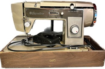 Vintage Sewing Machine With Case And Guide Book By Wards, 14 Cam Automatic Zigzag - Model: URR 285