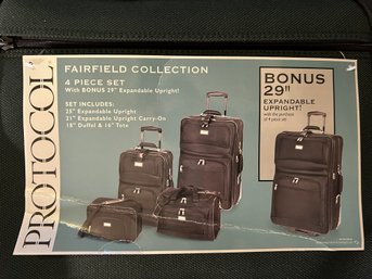 Protocol Fairfield Collection 5 Piece Set- Dark Green- NEW With Tag. Largest Is 29x21x12.