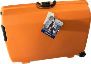 Samsonite Oyster 200 Series Orange Hardshell Suitcase. 9x28x24