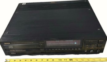 Denon PCM Audio Technology/Compact Disk Player DCD-3300