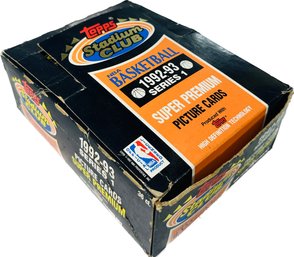 BOX BASKETBALL - Topps Stadium Club NBA Basketball 1992-93 Series 1 Super Premium Picture Cards MICHAEL JORDAN