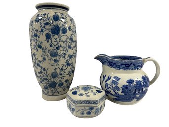 Eastern Asian Pottery- Largest Vase Is 5x5x10