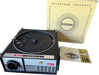 Vintage Kodak Carousel Projector Model 550-missing Cord To Plug In