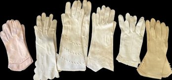 Five Pairs Of Vintage Womens Gloves