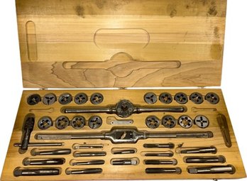 ACE Professional Quality Tap & Die Set- Box Is 24Lx10Wx2H