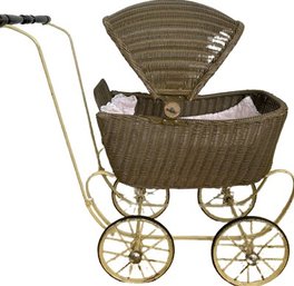 ANTIQUE Victorian Wicker Baby Buggy Collectible- Great Condition, 14Wx31Lx27T