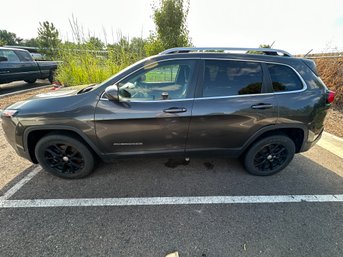 2014 JEEP LATITUDE- Seized Engine - Electrical Still Good