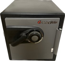 SentrySafe Fire-safe- 16.5Lx19Wx18H, Working With Code