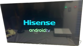 Hisense LED LCD 50in TV With Wall Mount & Remote