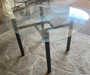 Glass Top Small Table And Black Metal Base. Glass Is Removable. 23 X 23 X 25.