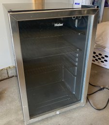 Haier Beverage Center/Fridge, Model- HBCN05FVS, Total Volume - 4.6 Cu.Ft, Power - 115V~ 60Hz