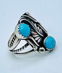 Sterling And Turquoise Ring. Magnet Tested Silver. No Markings. 4.18g
