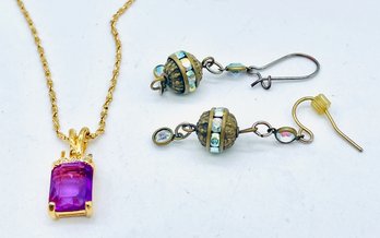 Violet Gemstone Pendent With Goldtone Chain.  Gemstone And Silvertone Pierced Earrings.