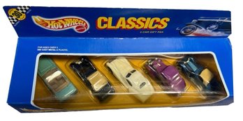 Hotwheels Classics,  5 Car Gift Pack, Die-Cast Metal & Plastic