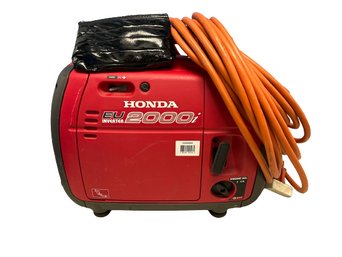Honda EU Inverter 2000i Generator With Large Utility Extension Cord - 10x19x16- Working!