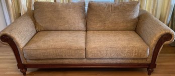 Deep Living Room Couch (87x31x42)