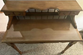 Wood Vanity Table With Drawers, No Mirror