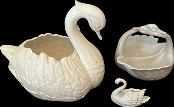 Swans Figurines & Swan Candy Dish - 7' Tall