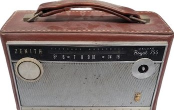 Retro Zenith Transitor Radio Includes Original Operating Guide