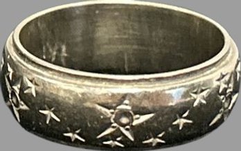 Size 9 Silver Tone Star Ring- Engraving Is Faded, Possibly Reads 14K