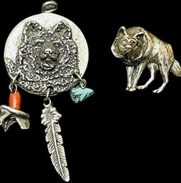 Wolf Pendants And Gemstones