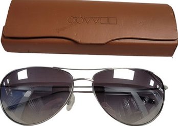 Oliver Peoples Tavener - Missing Nose Piece. Slightly Scuffed Lenses - Damaged Case