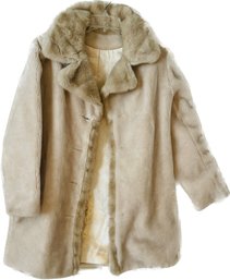 Borgana. Deep Pile Fabric Coat. 32' Long. No Size. Appears To Be A Small. Two-tone Beige Color.