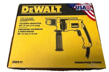DeWalt 1/2 Corded Hammer Drill With Chuck And Extra Bit