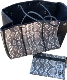 Prenelove Designer Tote Bag And Clutch With Strap Snake Design Machine Washable - 12'