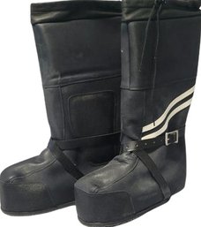Men's  Black Leather Snow Boots By Subzero Mukluk, Size 8
