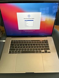 16' MacBook Pro