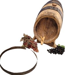 Decrotive Wine Cask With Decrotive Grapes, Bands Come Off, 10'13'18'