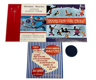 Vinyls Records! (2 LPs)- Peter And The Wolf And Christmas Favorites  78rpm Of Favorite American Waltzes