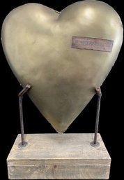 Metal Heureux Pour Toujours Heart Statue (Happily Ever After) - 10.2'X3.8'